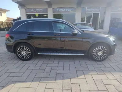Usata Mercedes GLC220 170 CV (125 kW) 2016 Vulcano SUV