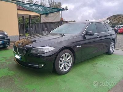 Usata BMW 520 184 CV (135 kW) 2012 Nero Berlina