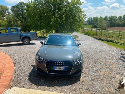 Usata Audi A3 116 CV (85 kW) 2018 Grigio Berlina
