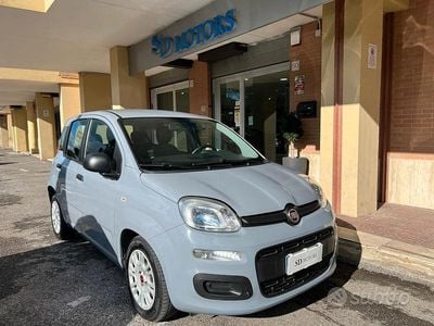 Usata Fiat Panda S 70 CV (51 kW) 2022 Gray Utilitaria