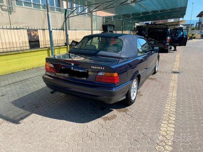 BMW 320 Cabriolet