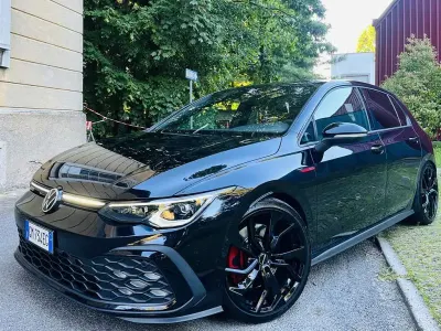 Usata VW Golf VIII GTI 245 CV (180 kW) 2021 Berlina