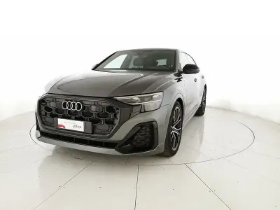 Usata Audi Q8 S-Line 286 CV (210 kW) 2025 Grigio SUV