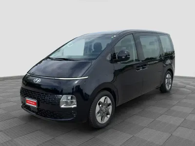 Usata Hyundai Staria 177 CV (130 kW) 2024 Moonlight blue Monovolume
