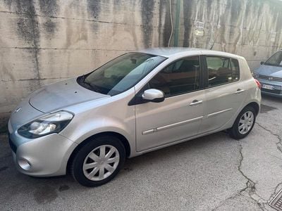 Usata Renault Clio IV 74 CV (54 kW) 2012 Grigio Berlina