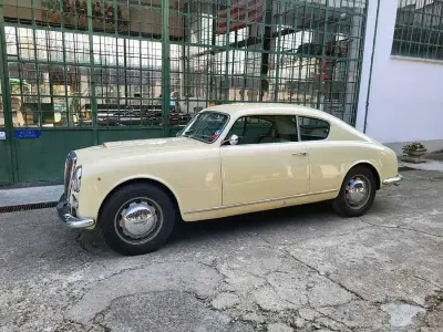 Usata Lancia Aurelia 118 CV (86 kW) 1954 Beige Coupé