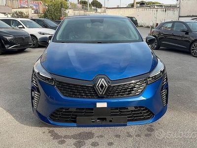 Nuova Renault Clio V Evolution 100 CV (73 kW) 2025 Blu Berlina