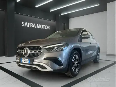 Usata Mercedes GLA180 Advanced 116 CV (85 kW) 2025 Grigio SUV