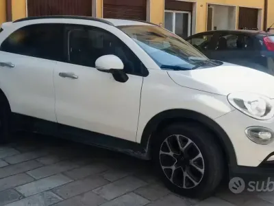 Usata Fiat 500X Cross 120 CV (88 kW) 2016 Bianco SUV