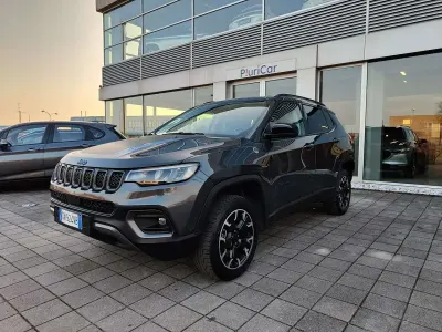 Usata Jeep Compass Trailhawk 179 CV (131 kW) 2023 Grigio SUV