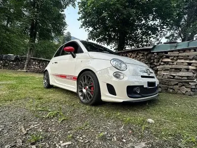 Usata Abarth 500 135 CV (99 kW) 2011 Bianco Utilitaria