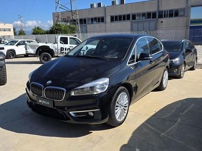 Usata BMW 216 Active Tourer Comfort Edition 116 CV (85 kW) 2017 Blu Monovolume