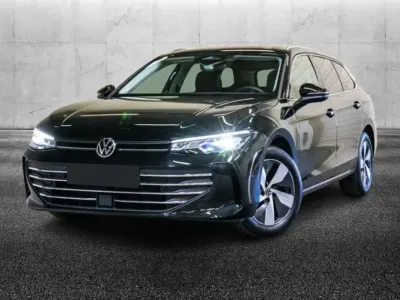 Usata VW Passat Business 150 CV (110 kW) 2025 Nero Station wagon