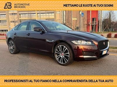 Usata Jaguar XF Business Edition 179 CV (131 kW) 2016 Rosso Berlina