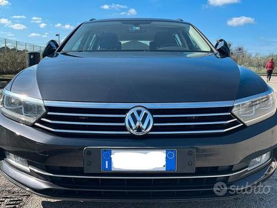 Usata VW Passat 150 CV (110 kW) 2018 Nero Station wagon
