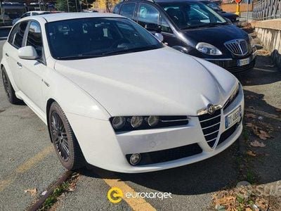 Usata Alfa Romeo 159 Distinctive 200 CV (147 kW) 2009 Bianco Station wagon