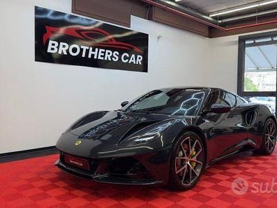 Usata Lotus Emira 364 CV (267 kW) 2024 Grigio scuro Coupé