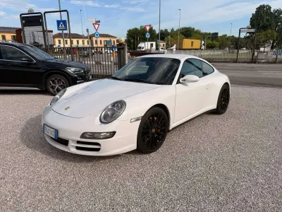 Usata Porsche 911 Carrera 4S 355 CV (261 kW) 2006 Bianco Coupé