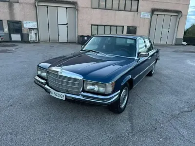 Usata Mercedes S350 SE 200 CV (147 kW) 1976 Blu/azzurro Berlina