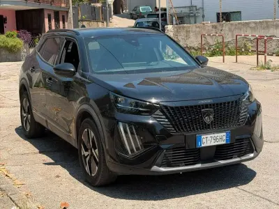 Usata Peugeot 2008 GT 131 CV (96 kW) 2024 Nero SUV