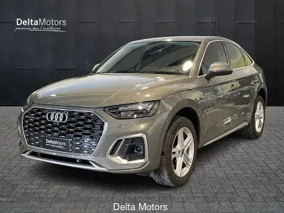 Usata Audi Q5 Sportback Ambiente 204 CV (150 kW) 2023 Grigio scuro metallizzato SUV