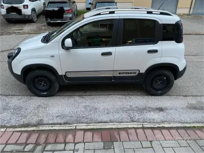 Usata Fiat Panda Cross Cross 95 CV (69 kW) 2018 Bianco Utilitaria