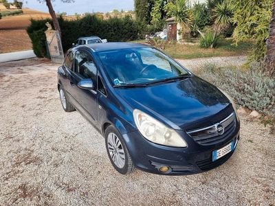 Usata Opel Corsa 2008 Blu Utilitaria