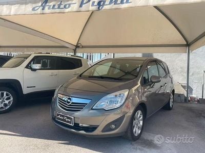 Occasion Opel Meriva Cosmo 110 ch (80 kW) 2012 Gris Monospace