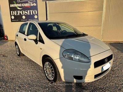 Usata Fiat Grande Punto 75 CV (55 kW) 2011 Utilitaria