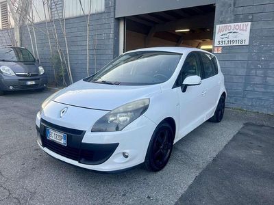 Usata Renault Scénic III Luxe 110 CV (80 kW) 2010 Bianco Monovolume