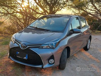Usata Toyota Yaris 90 CV (66 kW) 2015 Utilitaria