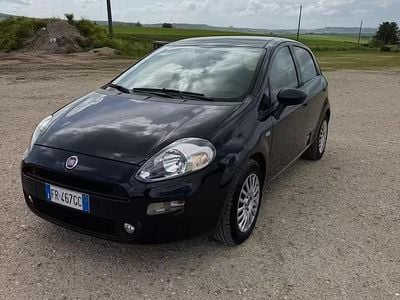Usata Fiat Punto Street 95 CV (69 kW) 2018 Nero Utilitaria