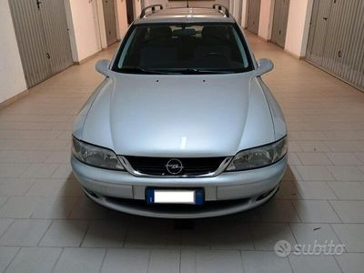 usata Opel Vectra 1ª serie