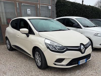 Usata Renault Clio IV Intens 90 CV (66 kW) 2017 Bianco Berlina