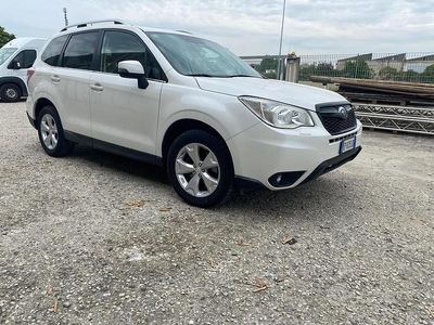 Usata Subaru Forester 147 CV (108 kW) 2013 Bianco SUV