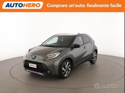 Usata Toyota Aygo X Lounge 72 CV (52 kW) 2022 Verde SUV