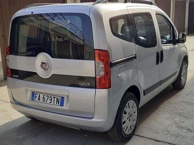 Usata Fiat Qubo Active 69 CV (50 kW) 2015 Argento Monovolume
