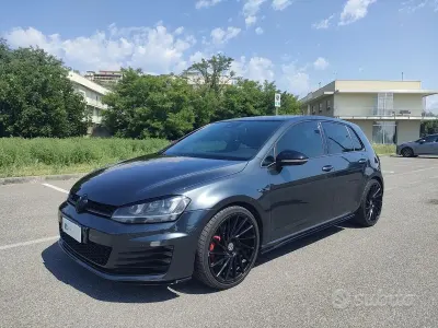 Usata VW Golf VII GTD 184 CV (135 kW) 2015 Grigio Berlina