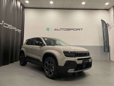 Usata Jeep Avenger Summit 110 CV (80 kW) 2024 Beige SUV