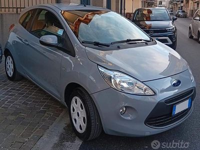 Usata Ford Ka Individual 69 CV (50 kW) 2015 Grigio Berlina