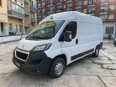 Usata Peugeot Boxer 140 CV (102 kW) 2021 Bianco Furgone