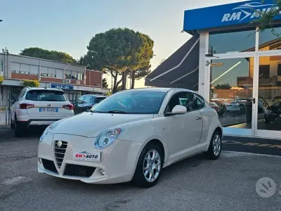 Usata Alfa Romeo MiTo Distinctive 120 CV (88 kW) 2011 Bianco Utilitaria