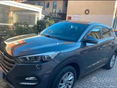 Usata Hyundai Tucson Xpossible 116 CV (85 kW) 2017 Grigio SUV