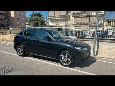 Usata Alfa Romeo Stelvio 190 CV (139 kW) 2019 Nero SUV