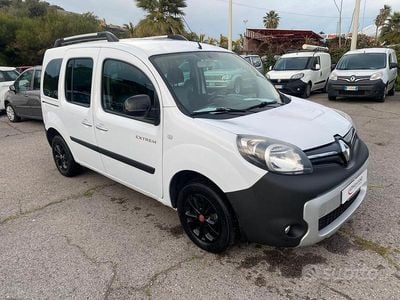 Usata Renault Kangoo LIMITED 90 CV (66 kW) 2018 Bianco Monovolume