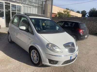 Usata Lancia Musa 90 CV (66 kW) 2011 Monovolume