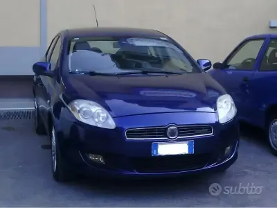 Usata Fiat Bravo Dynamic 120 CV (88 kW) 2007 Blu Utilitaria