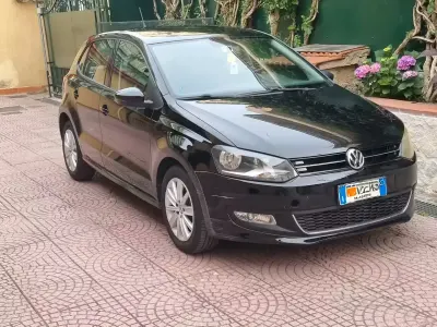Usata VW Polo Trendline 60 CV (44 kW) 2012 Nero Utilitaria