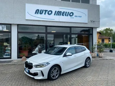 Używany BMW 118 M Sport 150 KM (110 kW) 2022 Biały Hatchback
