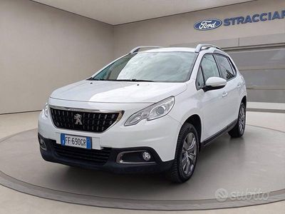 Usata Peugeot 2008 Active 100 CV (73 kW) 2016 Bianco pastello SUV